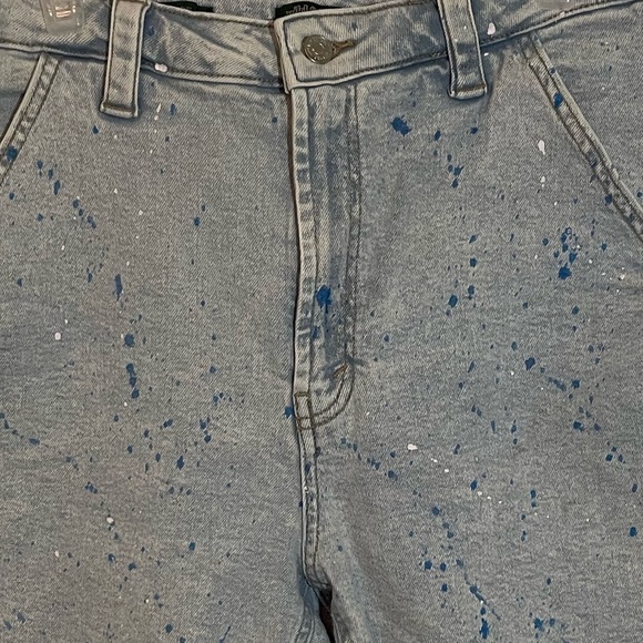 Paint Splatter Cut-Off Jean Shorts - Picture 2 of 10